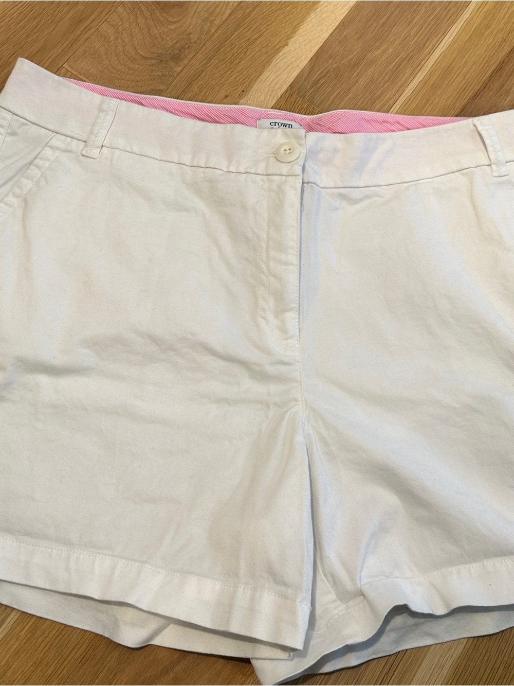 crown & ivy White Women's Shorts with Pink Waistband Accent